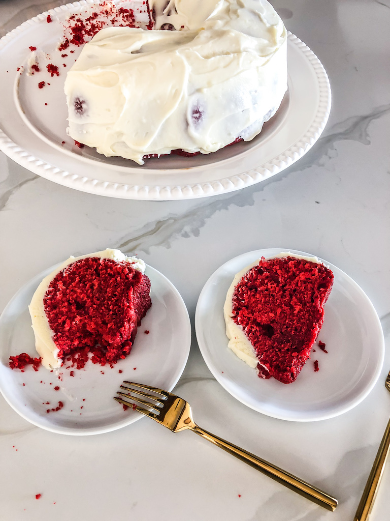 http://adoringkitchen.com/wp-content/uploads/2020/05/adoring-kitchen-red-velvet-bundt-cake-11.jpg